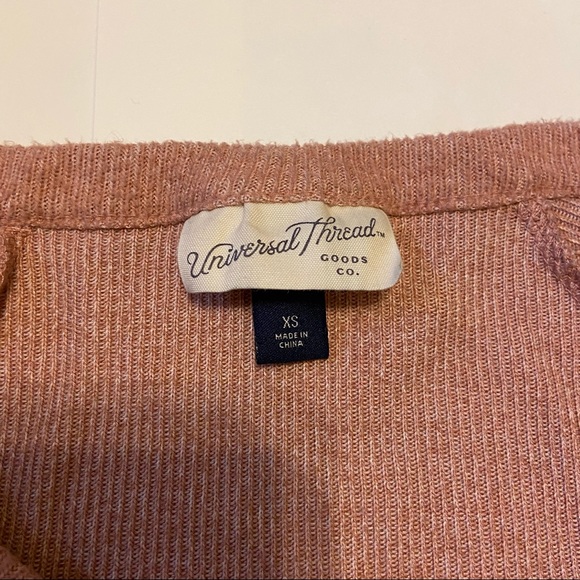 Set of 2 Universal Thread Sweaters - Picture 4 of 5